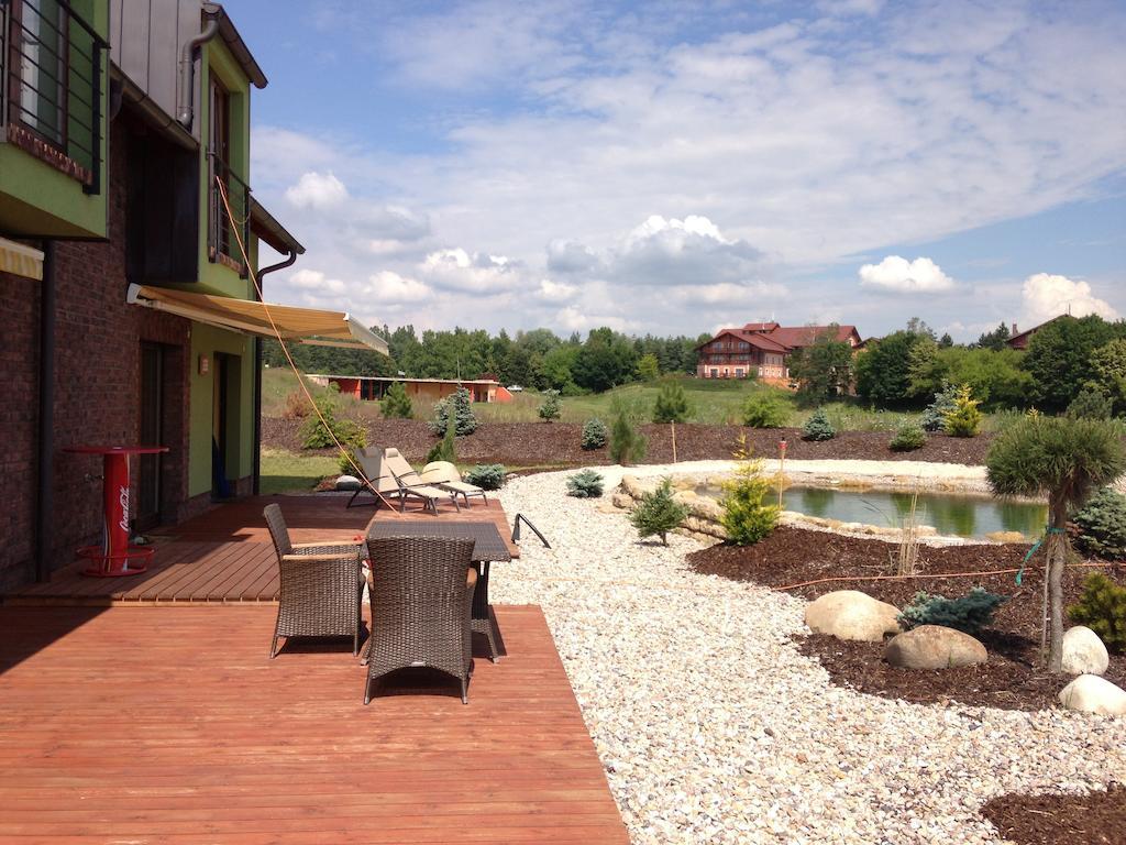 Lake View Apartments Near Golf Resort Kuneticka Hora, Dritec Pardubice Pokój zdjęcie